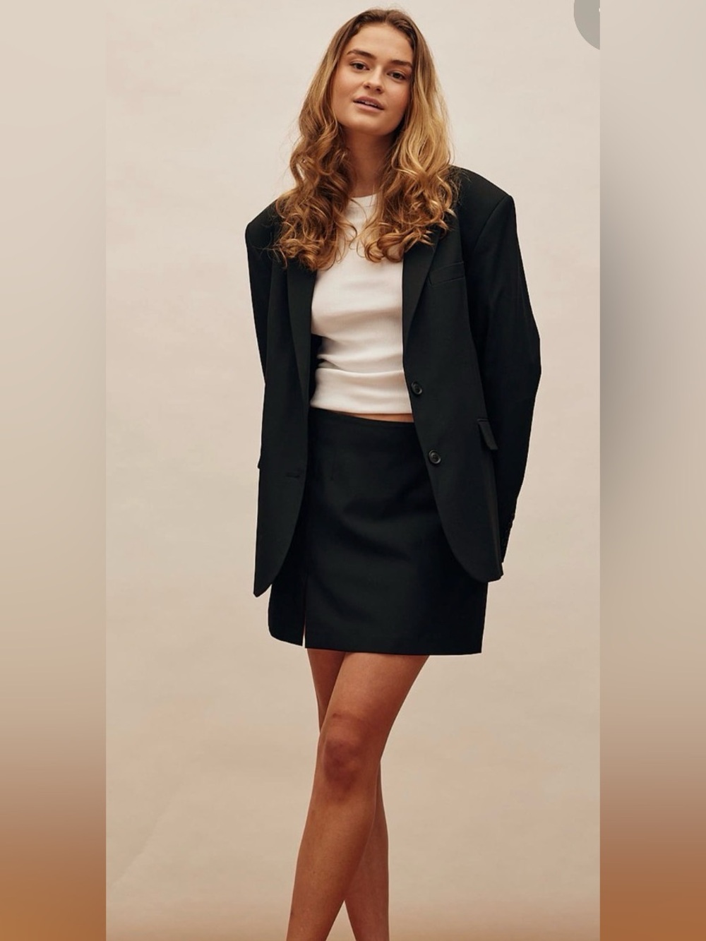 DJERF AVENUE Must Have Mini Skirt Black size L NWT classic 90s sleek